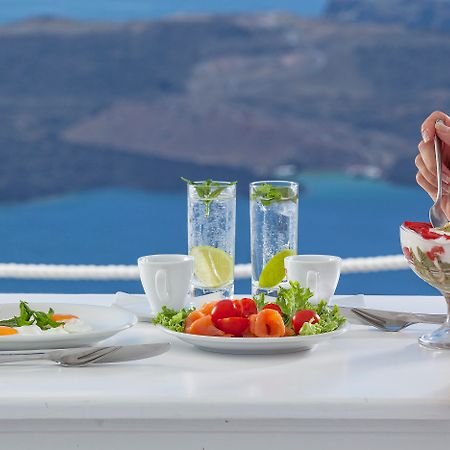 On The Rocks - Small Luxury Hotels Of The World (Adults Only) Imerovigli  Exterior foto