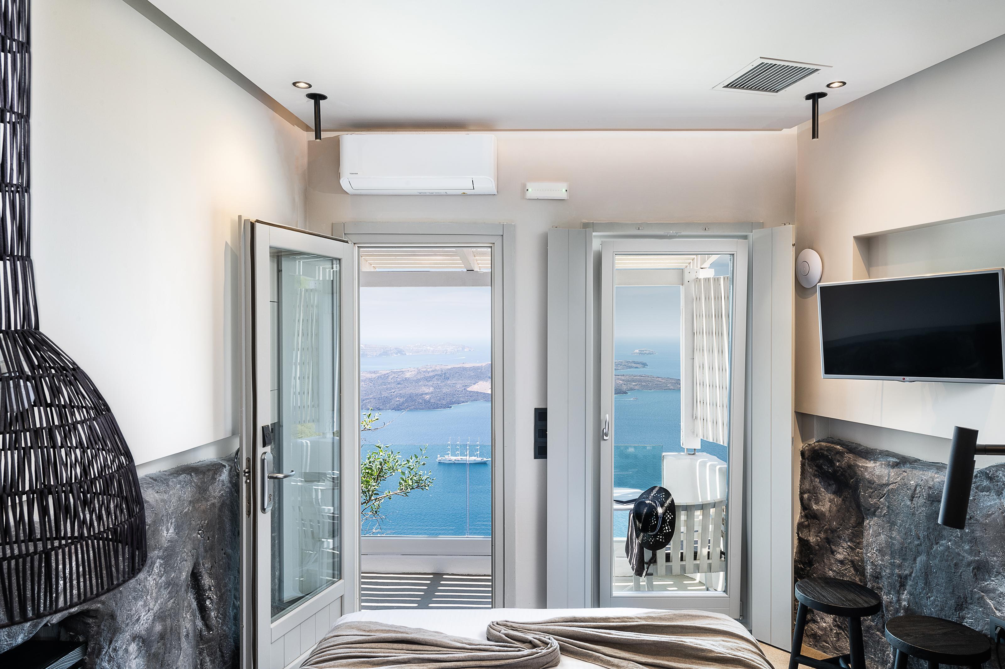 On The Rocks - Small Luxury Hotels Of The World (Adults Only) Imerovigli  Exterior foto